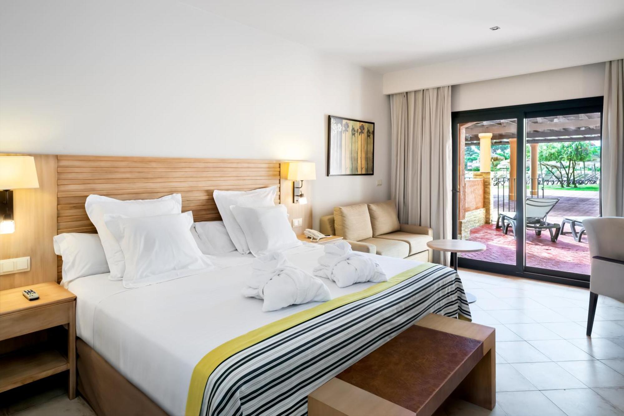 Barcelo Punta Umbria Beach Resort Esterno foto